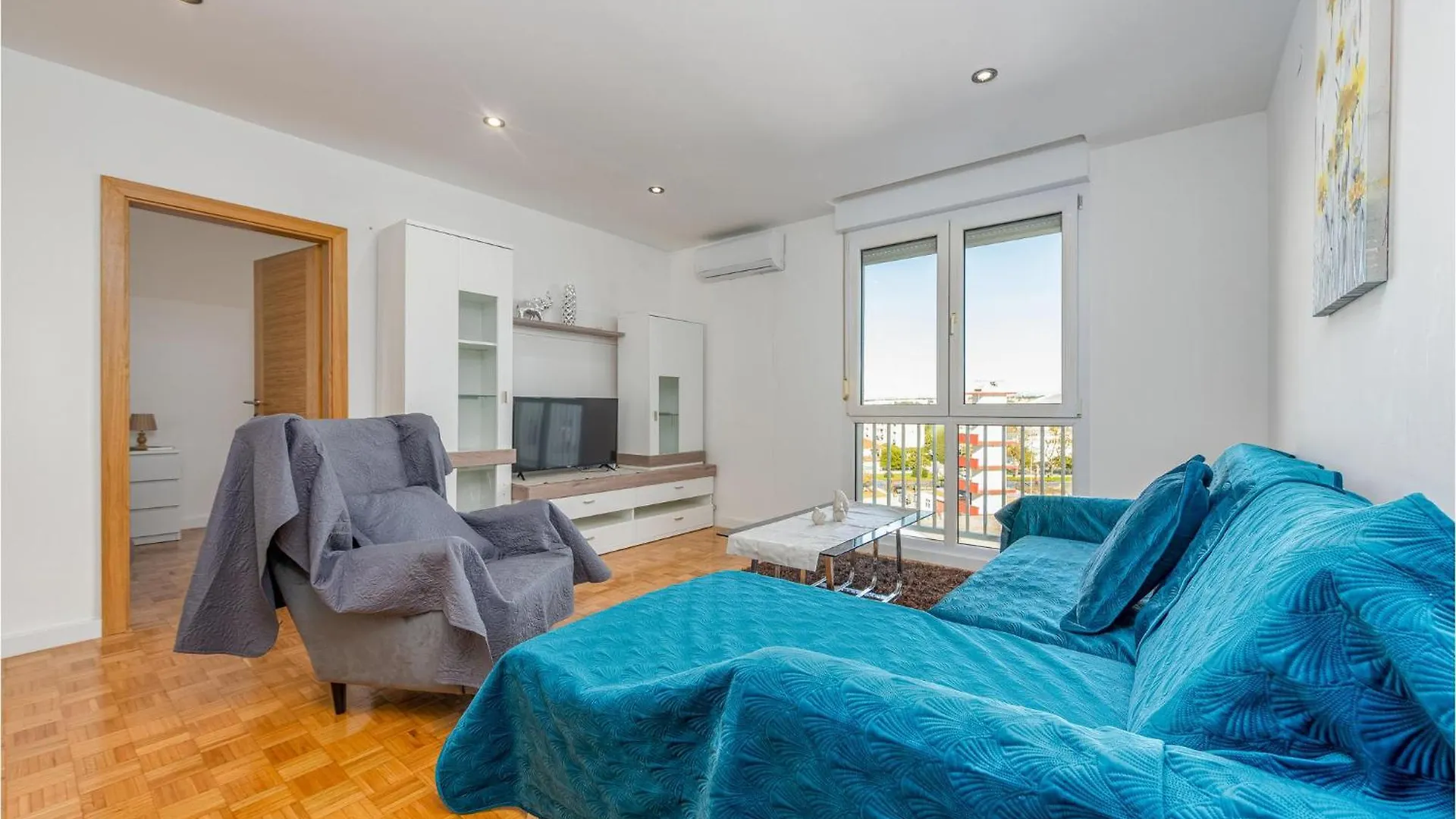 Amazing Apartment In Zadar With Kitchen