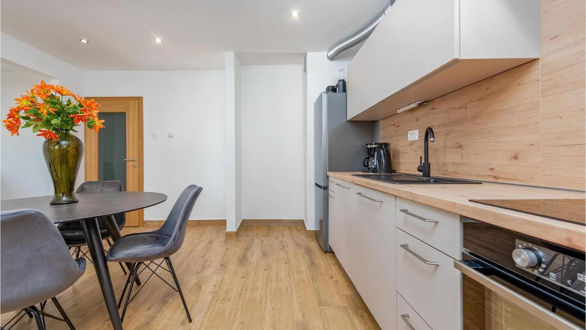 Amazing Apartment In Zadar With Kitchen 0*,  Croatia